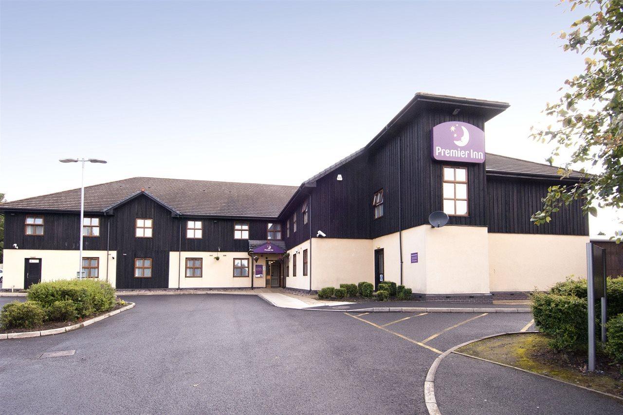 Premier Inn Bolton West Exterior photo