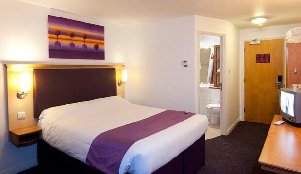 Premier Inn Bolton West Exterior photo